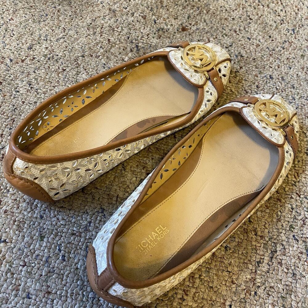 MichaelKors Fulton Cream Brown Gold Cut Out Perforated Moccasins Loafer Shoes 9M - Picture 3 of 12